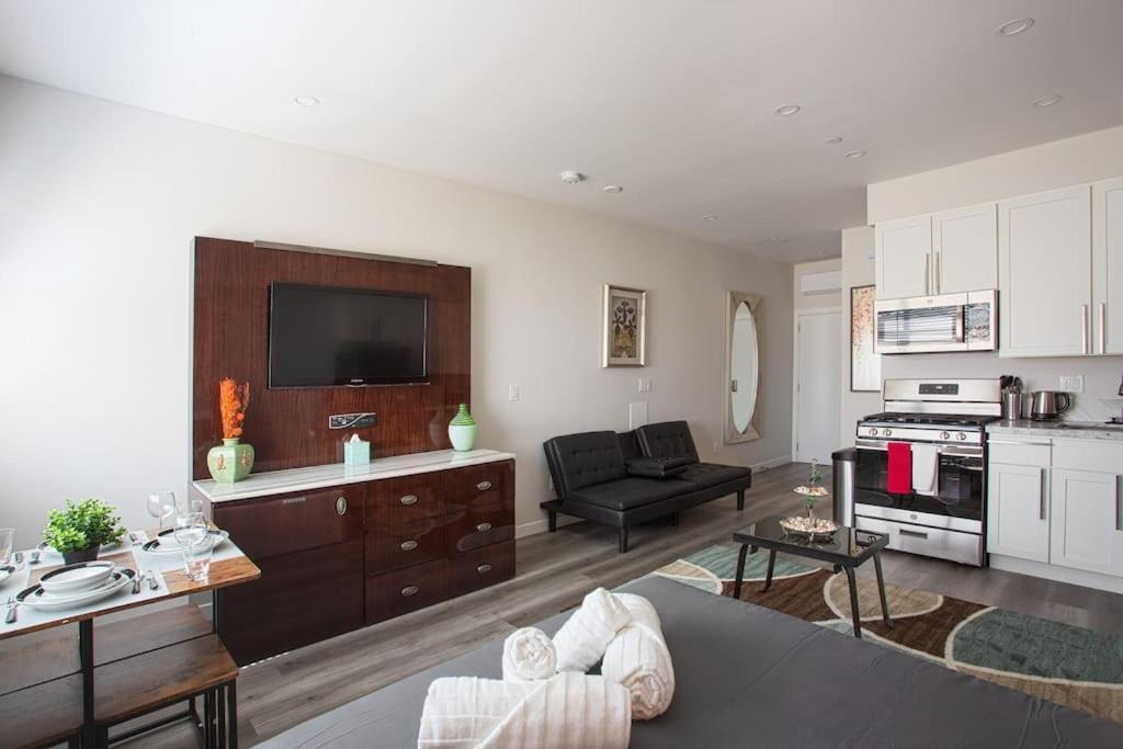 Lovely Studio W Full Kitchen In Heart Of 샌디에이고 외부 사진