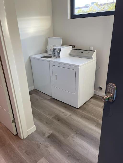 Lovely Studio W Full Kitchen In Heart Of 샌디에이고 외부 사진