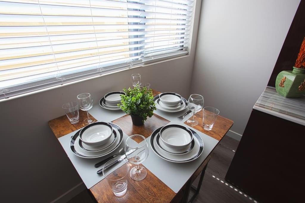 Lovely Studio W Full Kitchen In Heart Of 샌디에이고 외부 사진